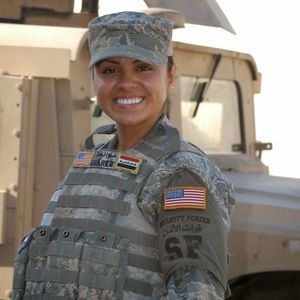 Meet your Posher, Ivonne